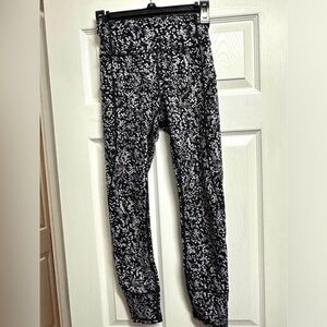 Women’s Lululemon Align High-Rise Leggings